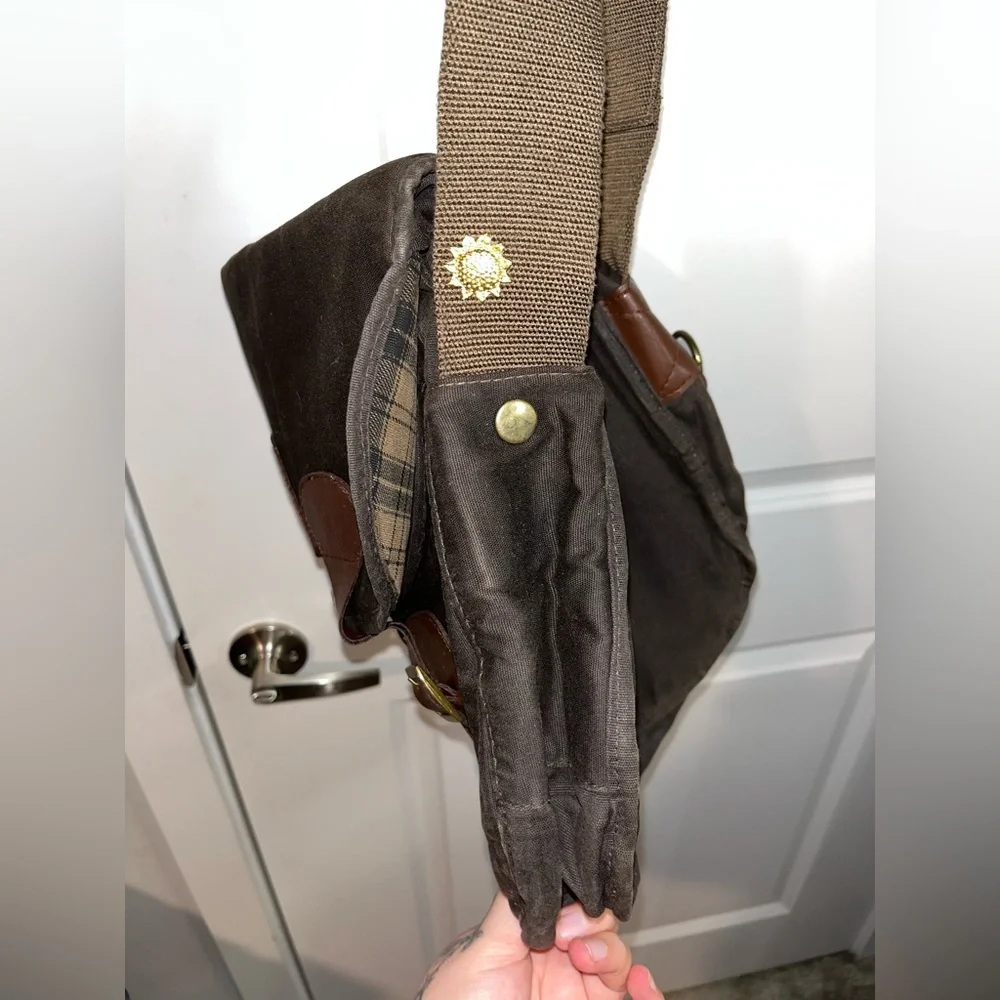 VTG DICE Summit Hansoft Laptop Messenger Crossybody Bag Adjustable Strap+ 2 Pins